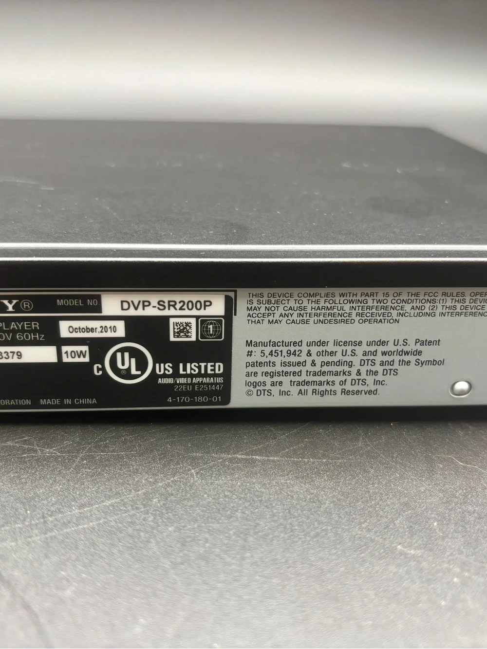Sony DVP-SR200P DVD Player Good Condition, No Remote